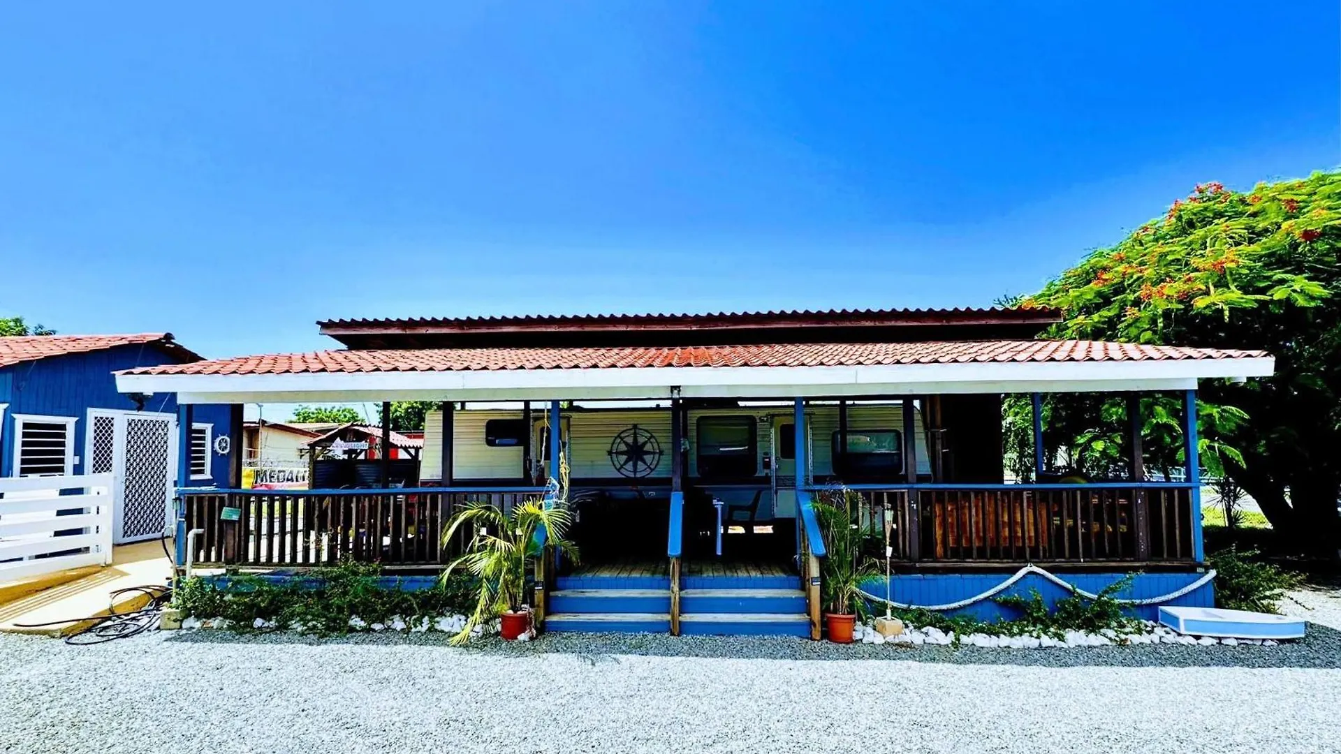De Las Santas Camper Cabo Rojo 0*,  Porto Rico